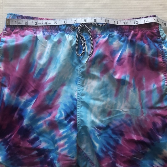 BOARDIES SWIM SHORTS (L) / TIE DYE - Picture 14 of 15
